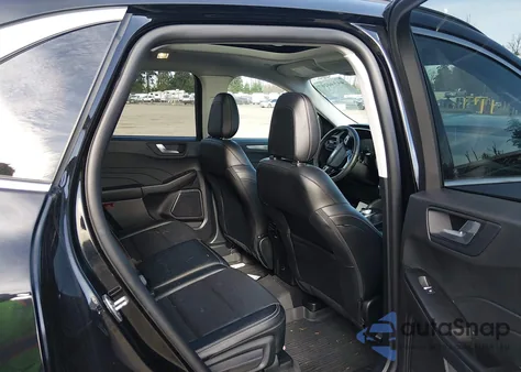 2022 Ford Escape Titanium from USA, damaged, VIN 1FMCU9J91NUA51506